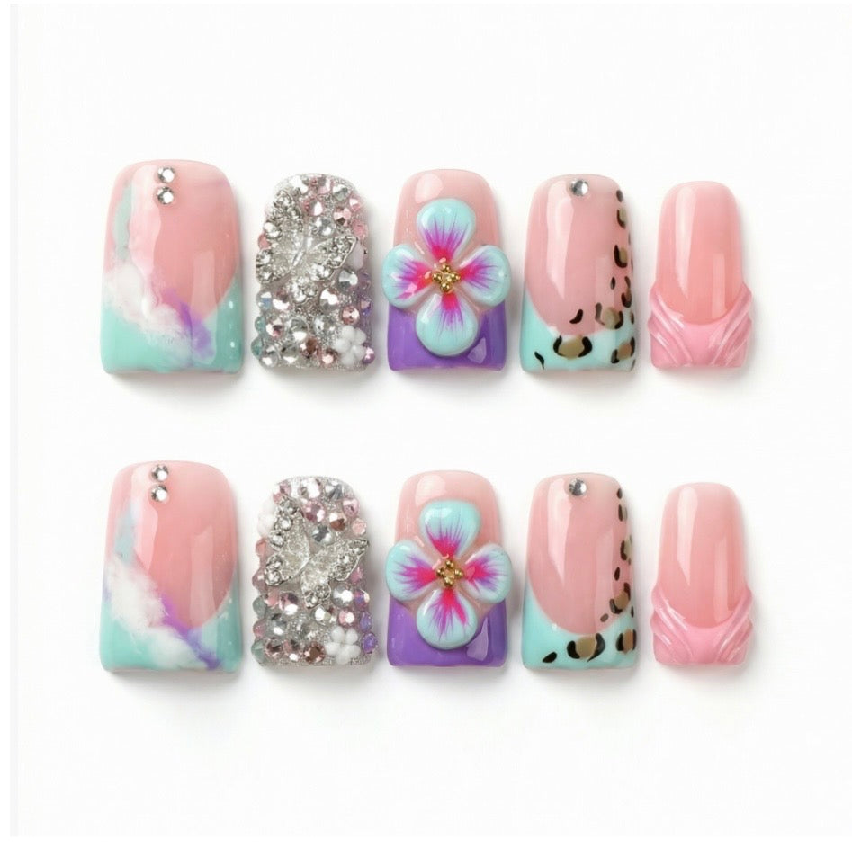 Trendy Duck Style Nails